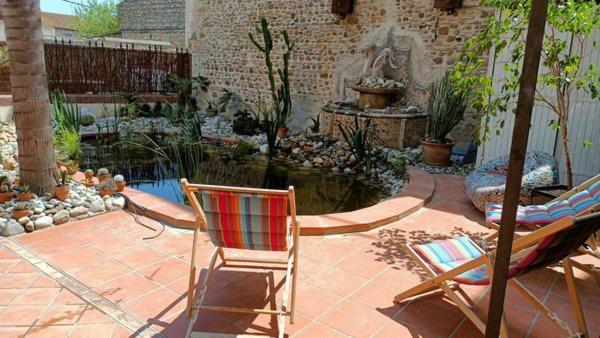 Hotel El Castell Embruixat Saint-Hippolyte  Esterno foto