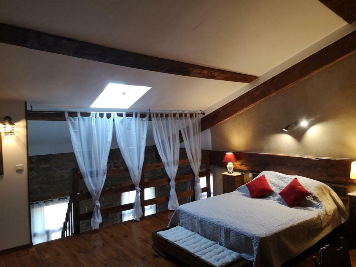 Hotel El Castell Embruixat Saint-Hippolyte  Esterno foto